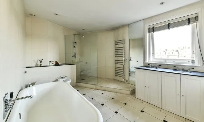 Недвижимость Belgravia Mansions, Holbien Place, Belgravia: 2