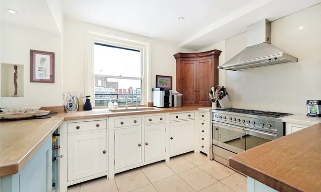 Недвижимость Belgravia Mansions, Holbien Place, Belgravia: 12