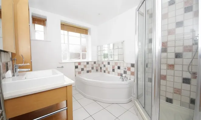 Недвижимость Monarch Court, East Finchley: 4