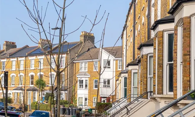 Недвижимость Woodstock Road, Stroud Green: 5