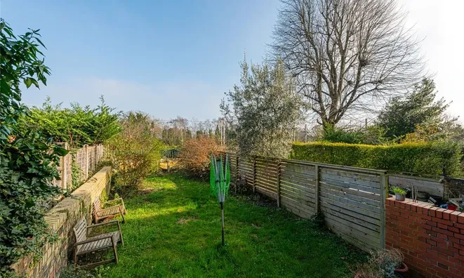 Недвижимость Woodstock Road, Stroud Green: 8