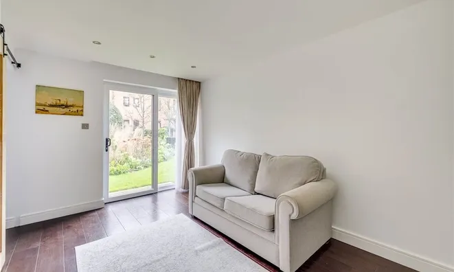 Недвижимость Ranelagh Gardens: 4
