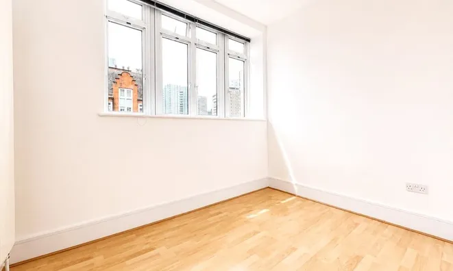 Недвижимость Bernhard Baron House, Henriques Street: 4