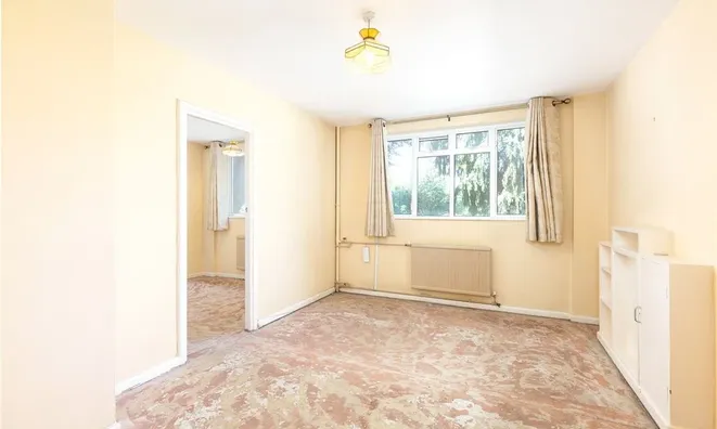 Недвижимость Upper Richmond Road: 2