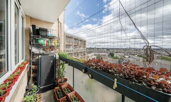 Недвижимость Clem Atlee Court SW6, Fulham, London: 2