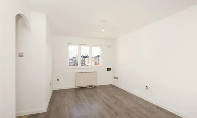 Недвижимость Harrow Road, College Park: 2