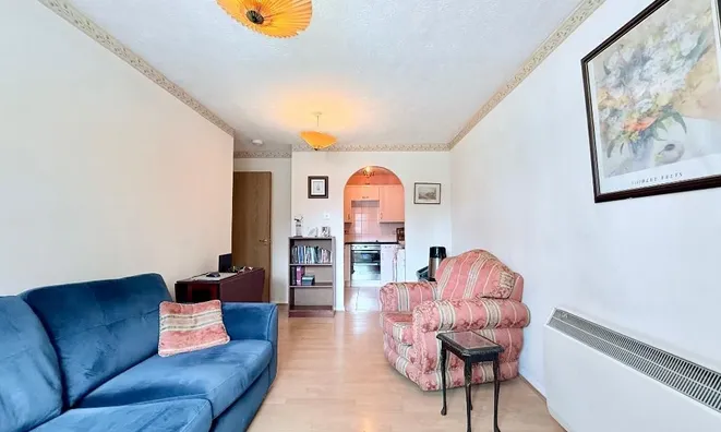Недвижимость Bromyard Avenue, Acton: 2