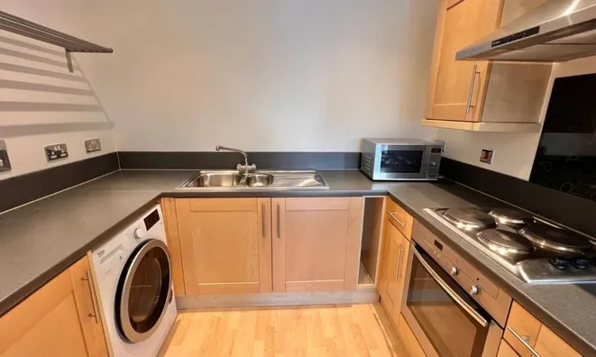 Недвижимость Trentham Court, Victoria Road, North Acton: 13