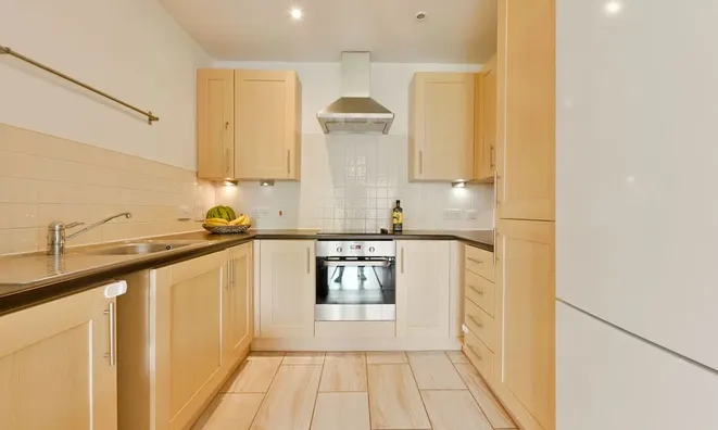 Недвижимость All Saints Road, Acton: 9