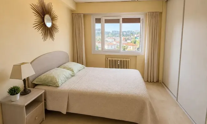 Недвижимость Villa Petit Juas: 1