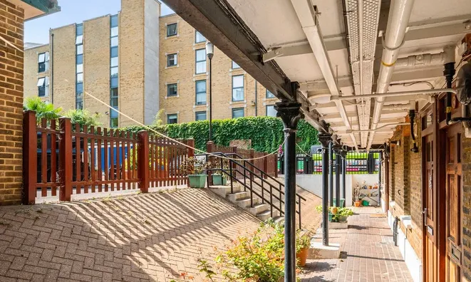 Недвижимость Gatliff Close, Pimlico: 1