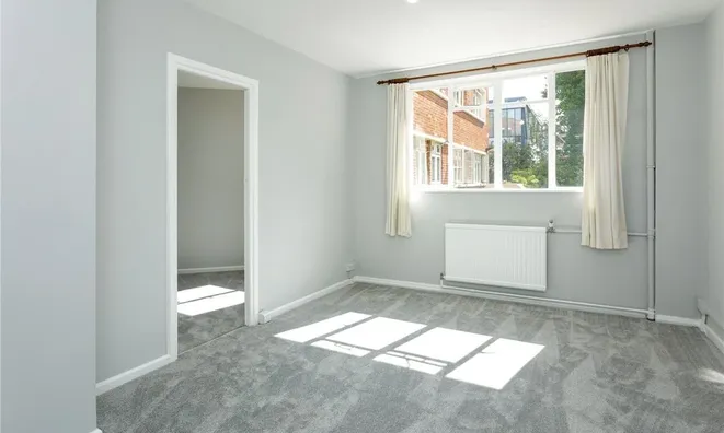 Недвижимость Upper Richmond Road: 5