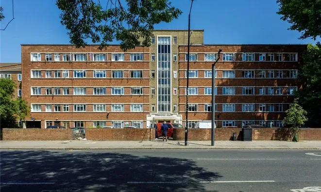 Недвижимость Upper Richmond Road: 6
