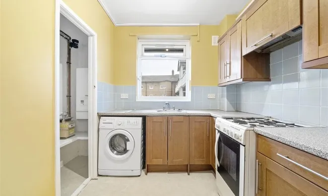 Недвижимость Rogers Estate, Globe Road: 12
