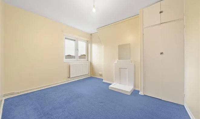 Недвижимость Rogers Estate, Globe Road: 16