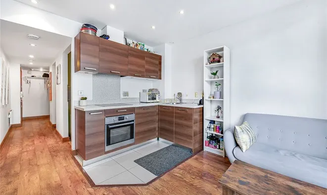 Недвижимость Lanson Building, 348 Queenstown Road: 4