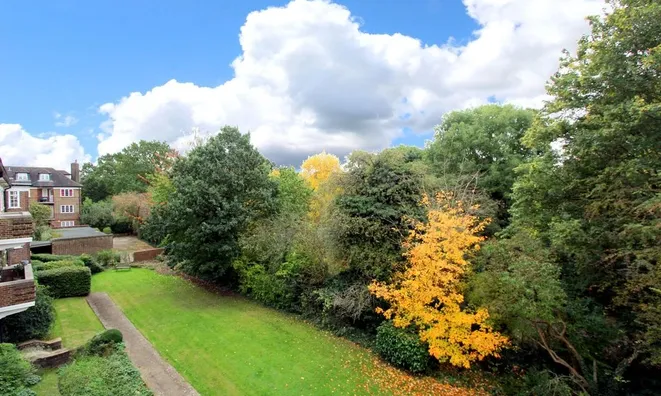 Недвижимость Lyttelton Road: 4