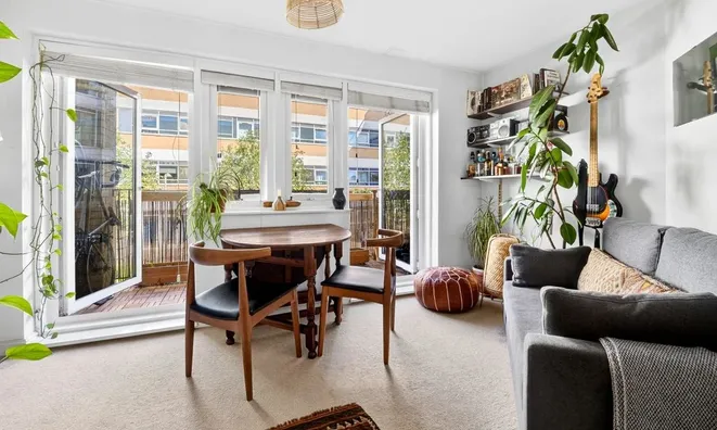 Недвижимость 50 Hacon Square, Richmond Road, Hackney: 8