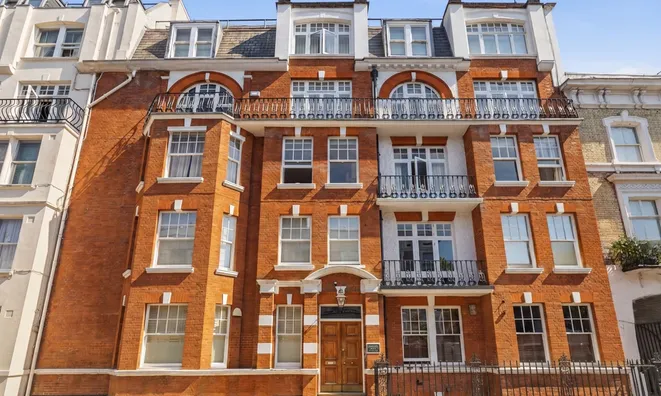 Недвижимость Fawcett Street: 11