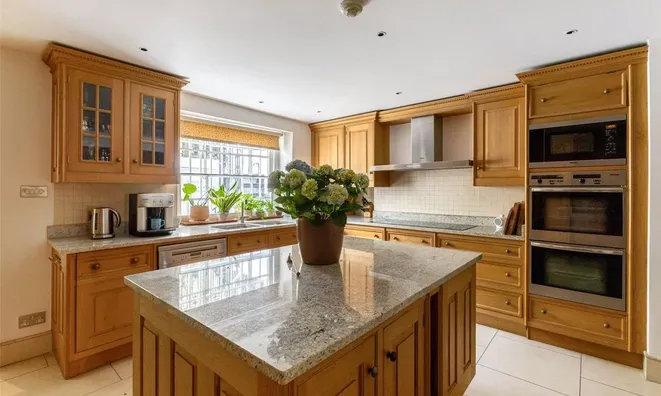 Недвижимость Walton Place: 10