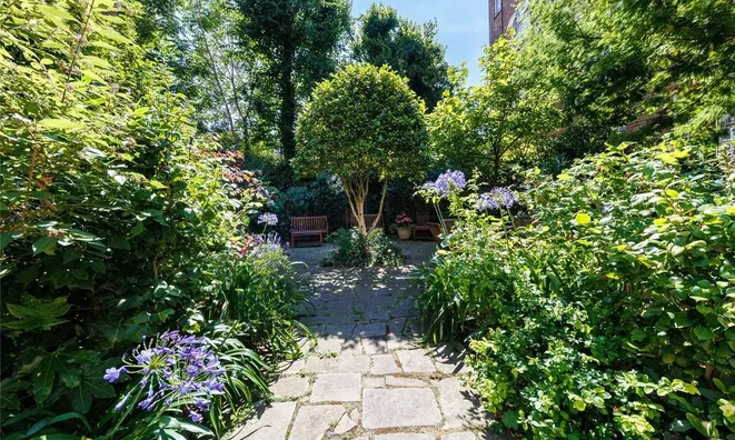 Недвижимость Kings Court South, Chelsea Manor Gardens: 2