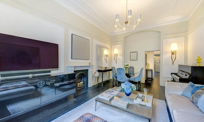 Недвижимость Harcourt Terrace: 1