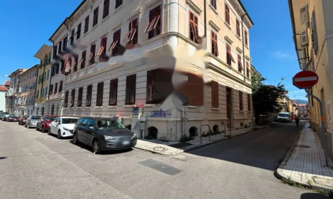 Недвижимость Квартира на ул. Карло Фаветти: 2