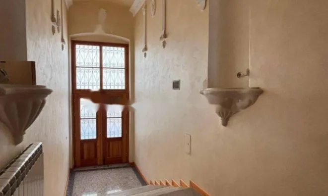 Недвижимость Квартира на ул. Карло Фаветти: 6