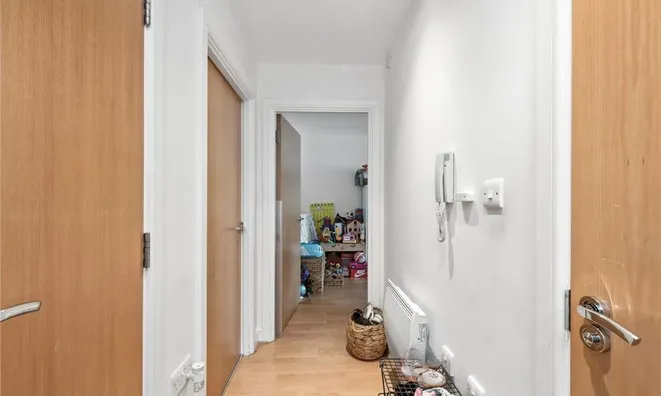 Недвижимость Morton Close, London, United Kingdom: 5