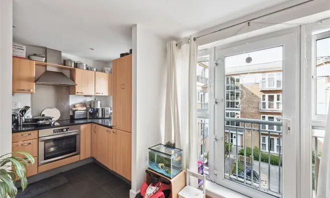 Недвижимость Morton Close, London, United Kingdom: 12
