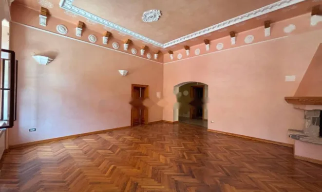 Недвижимость Квартира на ул. Карло Фаветти: 11