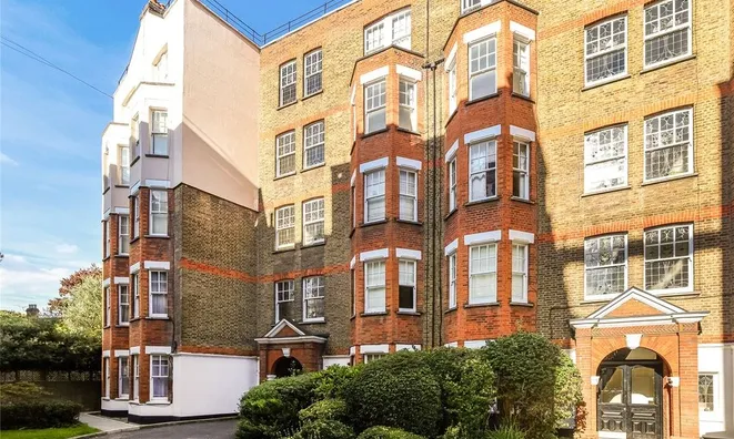 Недвижимость Arlington Park Mansions, Sutton Lane North: 4