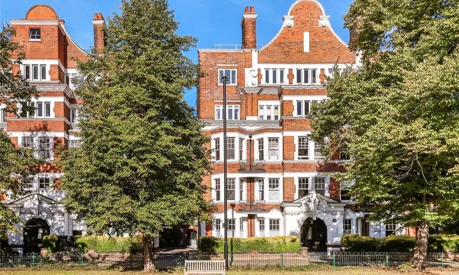 Недвижимость Arlington Park Mansions, Sutton Lane North: 7