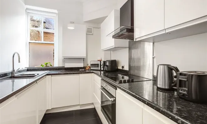 Недвижимость Arlington Park Mansions, Sutton Lane North: 9