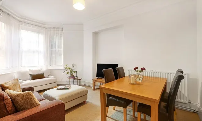 Недвижимость Arlington Park Mansions, Sutton Lane North: 10