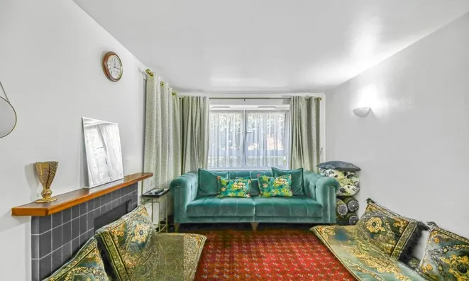 Недвижимость Atherstone Court, Delamere Terrace: 3