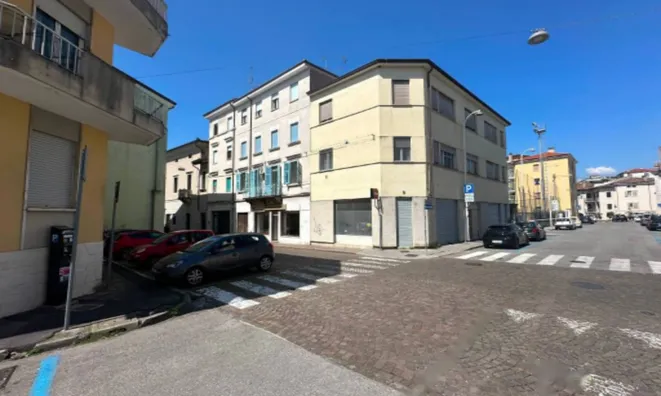 Недвижимость Квартира на улице Рабатта 14: 2