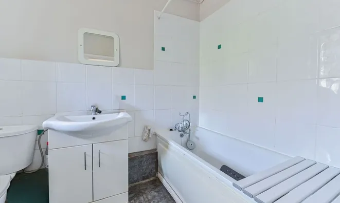 Недвижимость Worsopp Drive, Clapham: 2