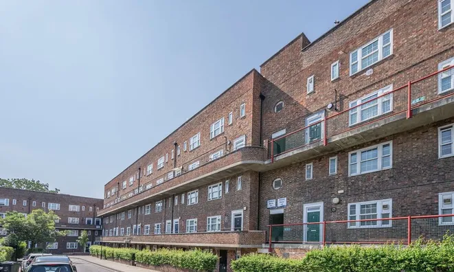 Недвижимость Worsopp Drive, Clapham: 3
