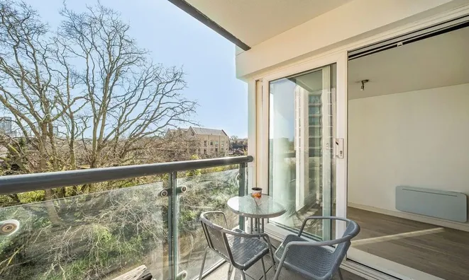 Недвижимость Osiers Road, Putney: 2