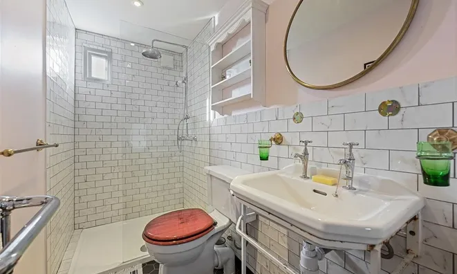 Недвижимость The Vale, Acton: 2