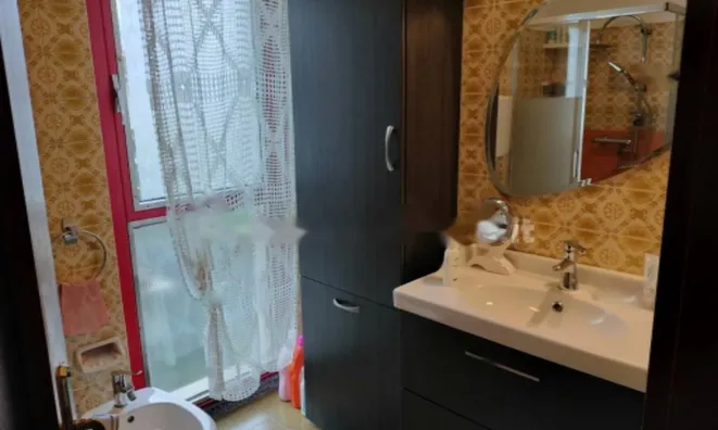 Недвижимость Трехкомнатная квартира центр: 7