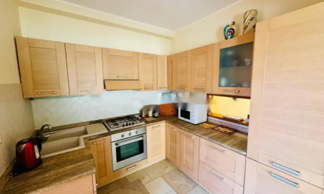 Недвижимость Квартира ул. Коломбо, Центр: 1