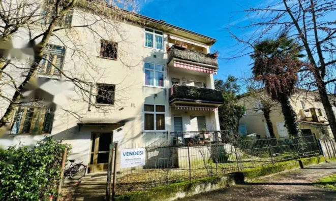 Недвижимость Квартира ул. Коломбо, Центр: 2