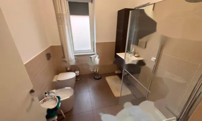 Недвижимость Четырехкомнатная квартира в центре Горизии: 11