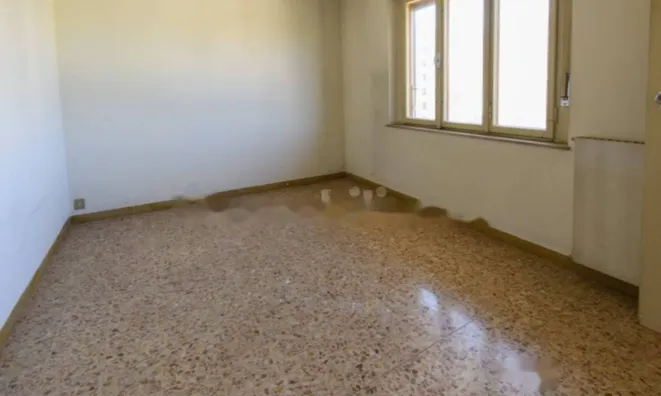 Недвижимость Квартира на улице Дука Даоста: 11