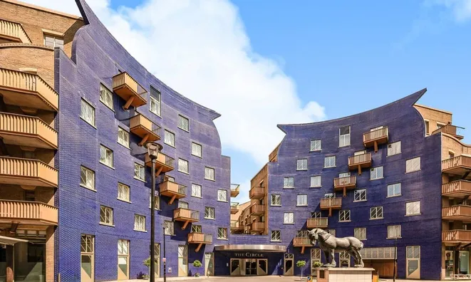 Недвижимость The Circle, Queen Elizabeth Street: 8