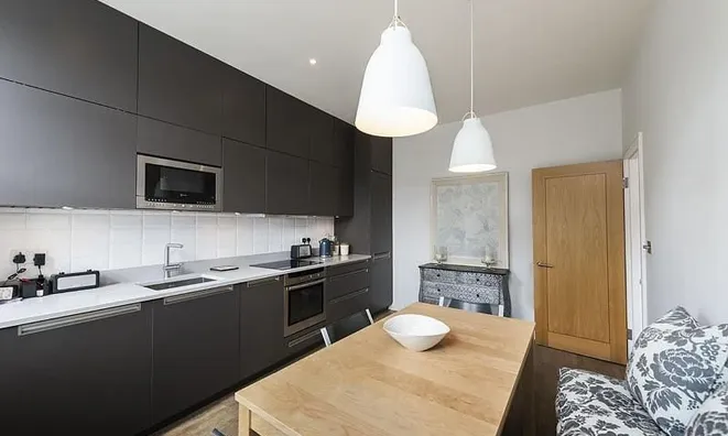 Недвижимость Rectory Chambers, Old Church Street: 2