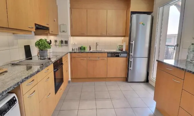Недвижимость Attic flat 5 rooms: 1