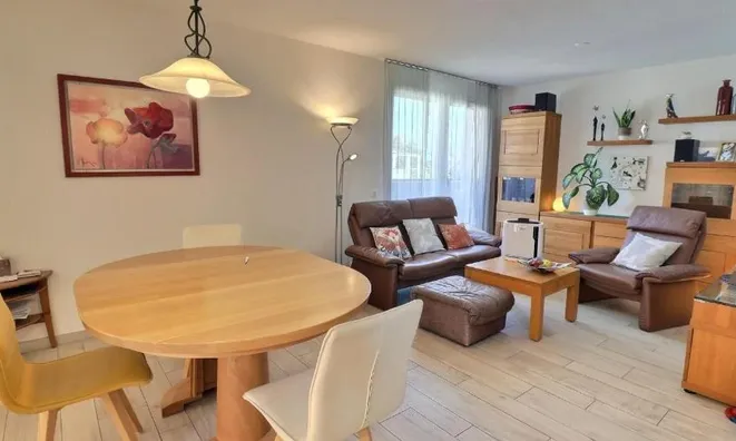 Недвижимость Attic flat 5 rooms: 3